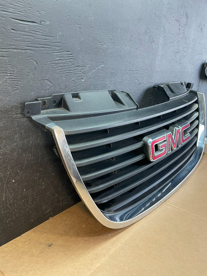 2007 to 2014 GMC Yukon Front Upper Grille Grill ae0836 DG2