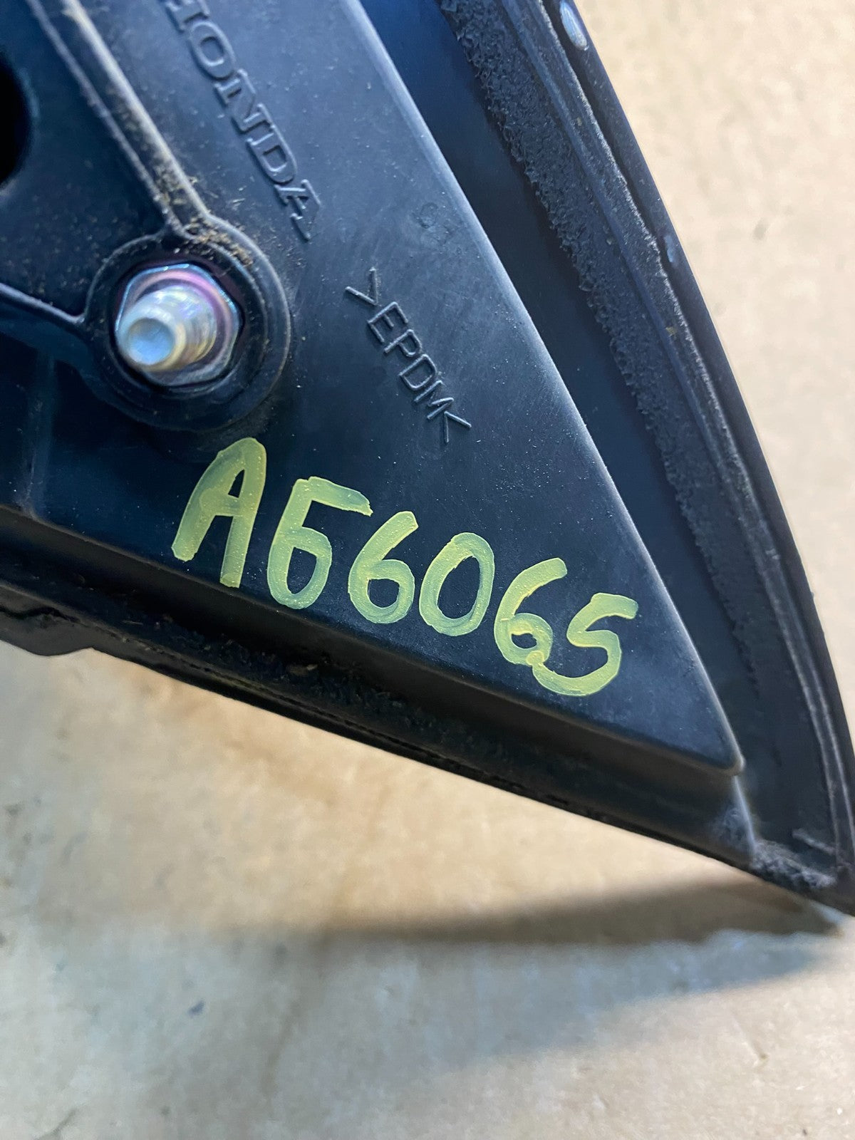 2005 to 2008 Acura RL Left Driver LH Side Door View Mirror Power AG6065 DG12