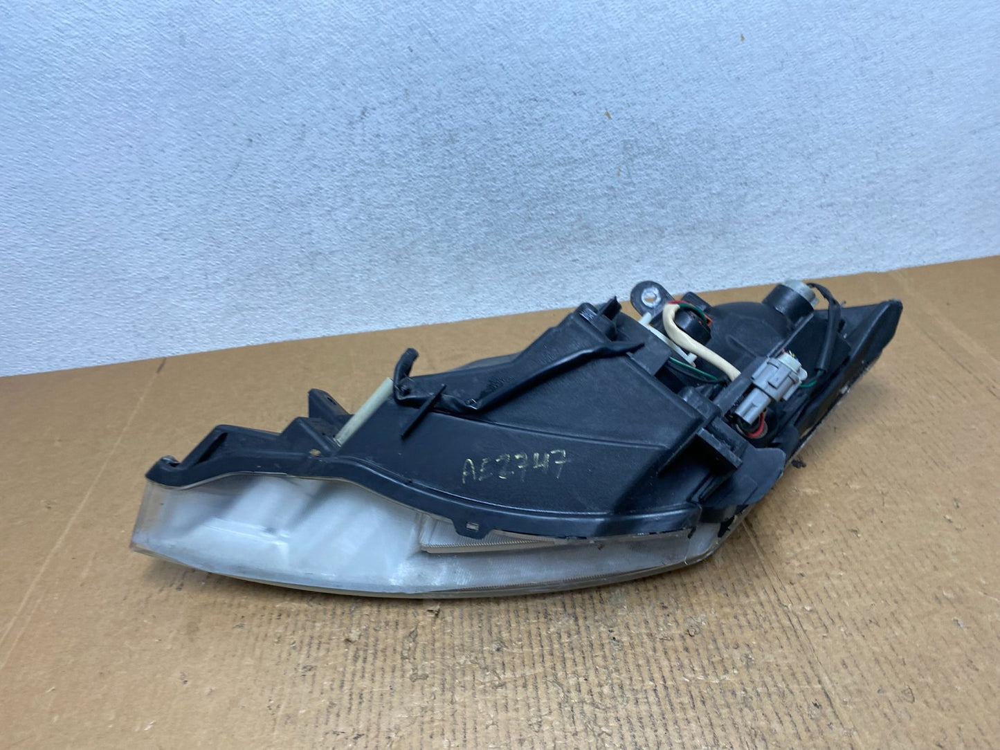 2003 to 2007 Nissan Murano Right Passenger RH Headlight Halogen AE2747 DW7