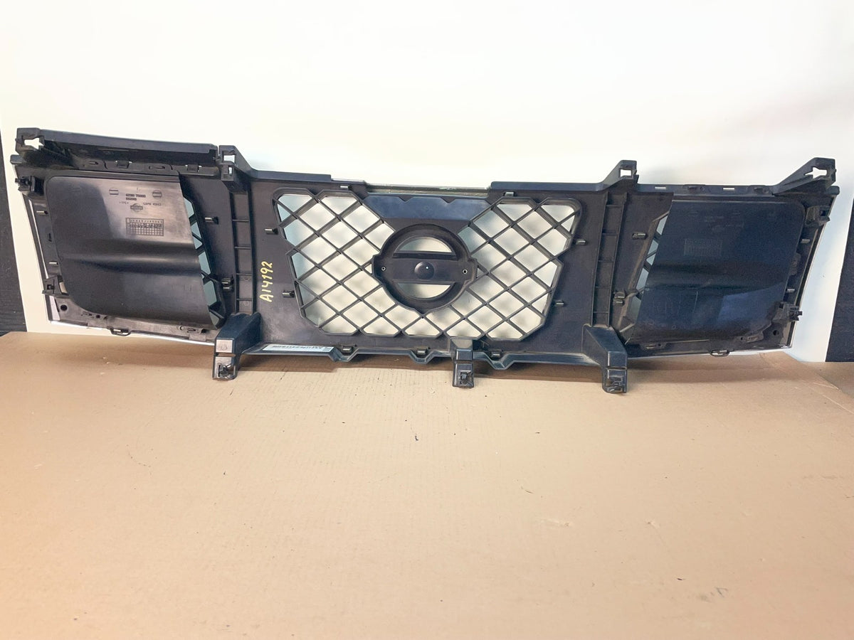 2004 to 2007 Nissan Titan Armada Front Upper Grill Grille ai4192 DG3