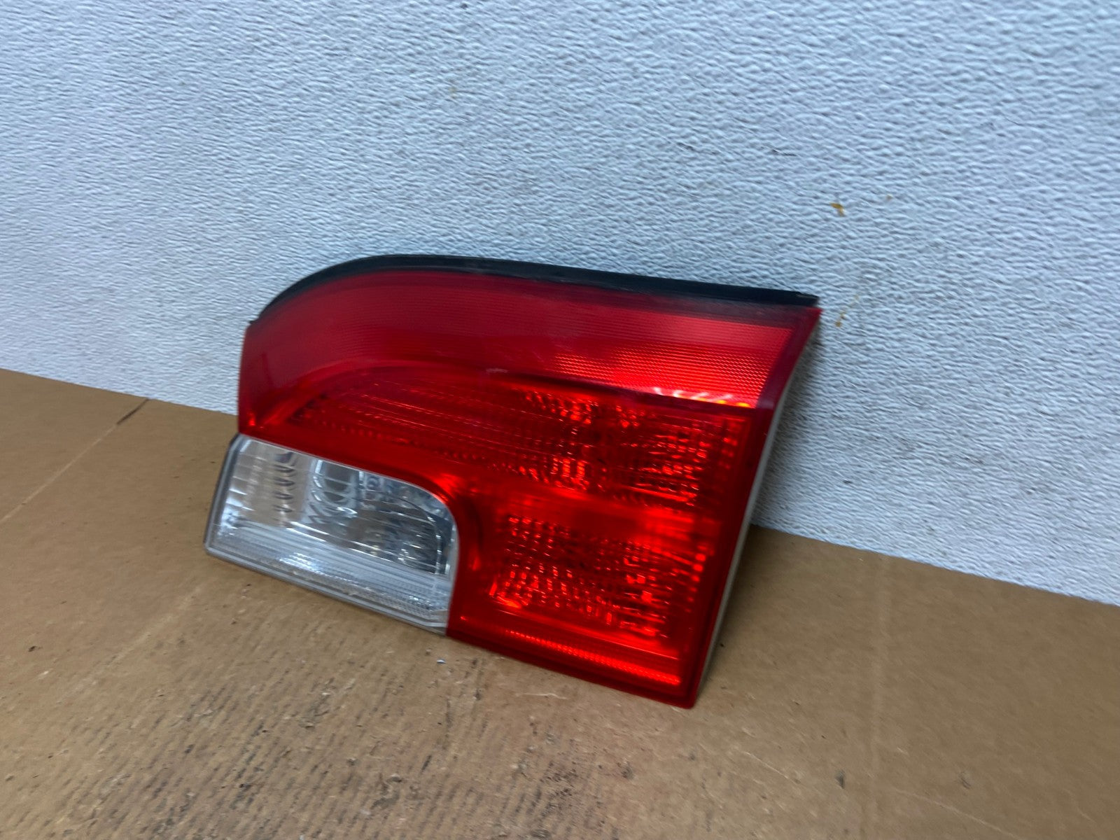 2010 - 2017 GMC Terrain Tail Light Inner Right Passenger Rh AE1314 LK1
