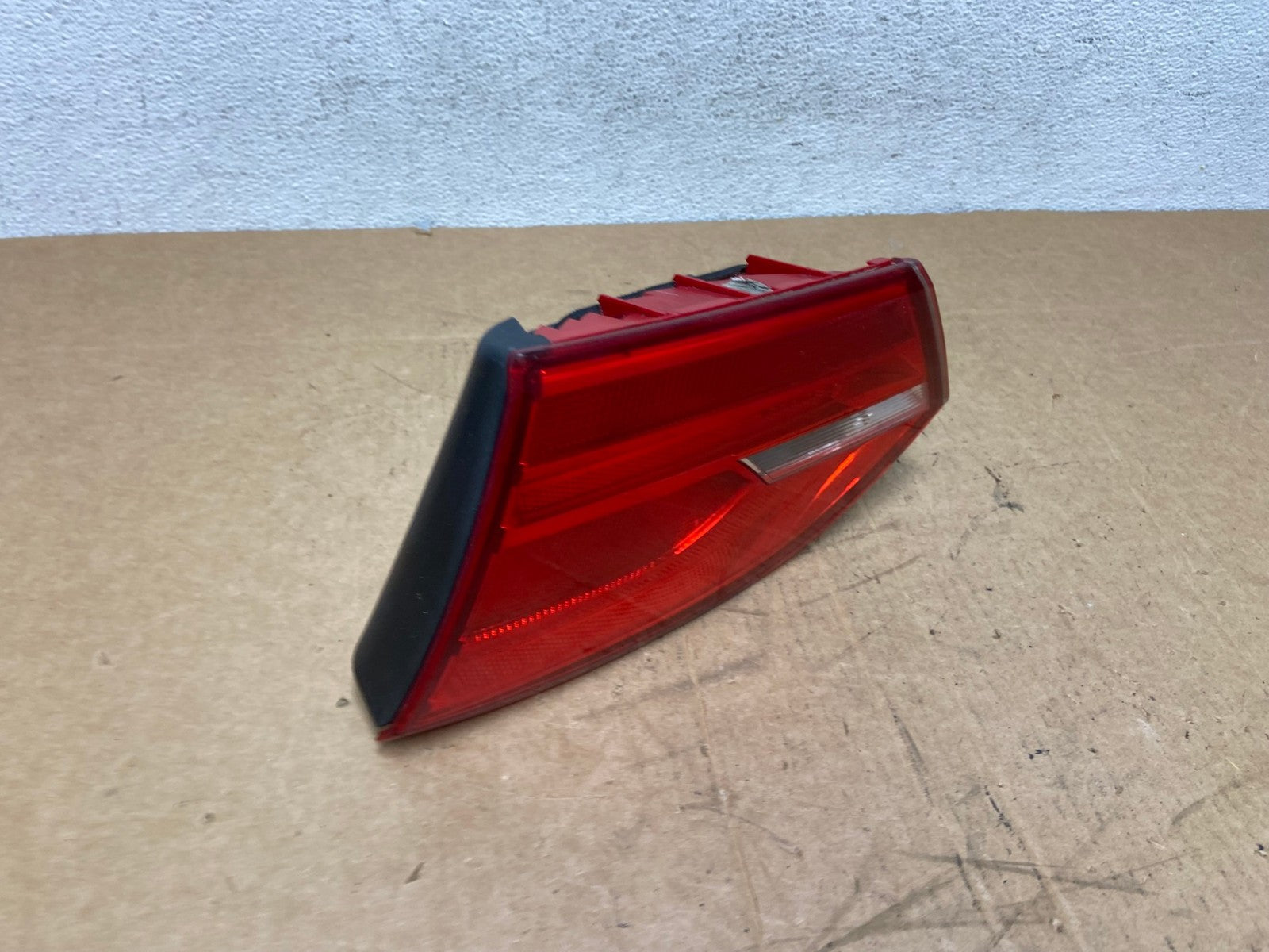2011-2014 Volkswagen Jetta Right RH Inner Trunk Tail Light AD6275 LK2