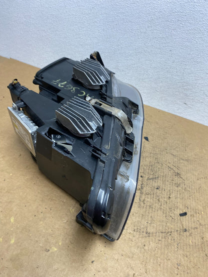 2010-2013 BMW F07 5 Gran Turismo GT Right Passenger Bi-Xenon Headlight AC3677 DW8