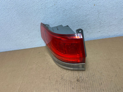 2014 - 2018 Jeep Grand Cherokee Left Driver LH Side Tail Light AD0839 LK1