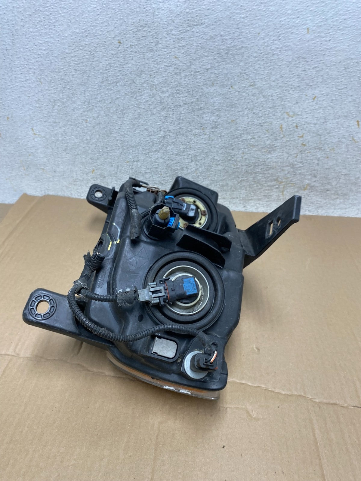 2011-2013 Jeep Grand Cherokee Right Passenger Halogen Headlight AI1145 DW7