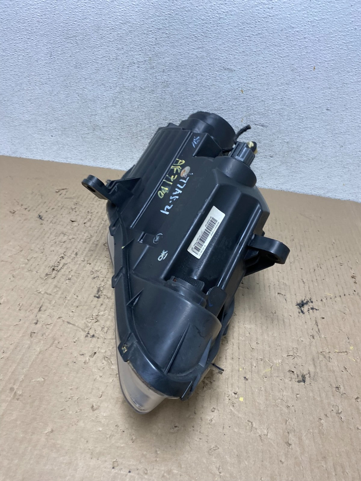 2011 2012 2013 2014 Chrysler 200 Left Driver Lh Side Headlight AF7110 DW6
