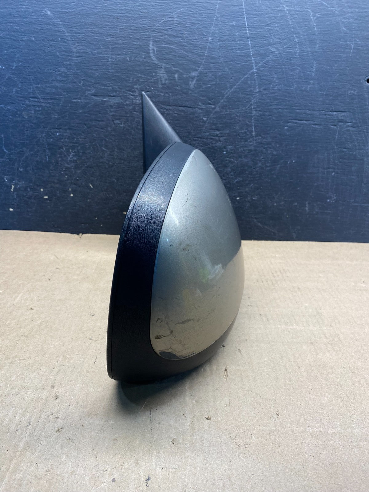 2003-2006 Chevrolet Tahoe Right Passenger Turn Signal View Door Mirror AG3453 MS11