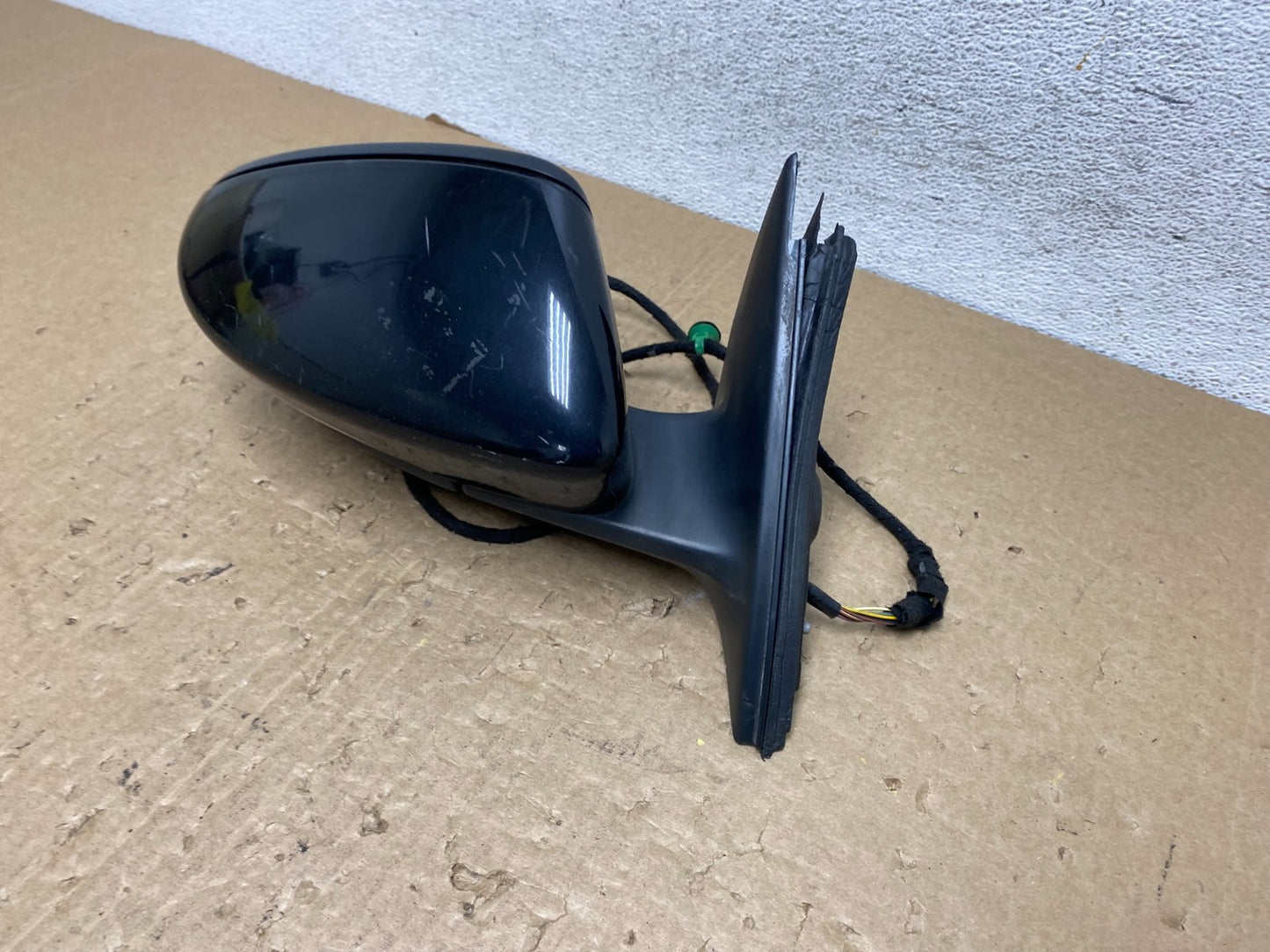 2012-2015 Volkswagen Passat Right Passenger Sgn Door View Mirror AF7991 DW1