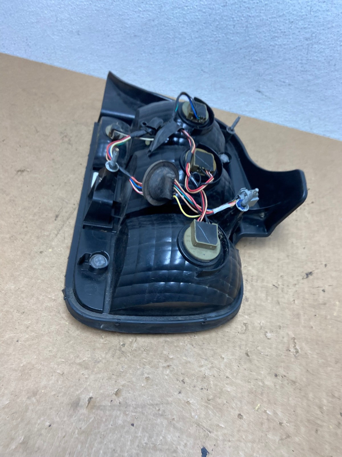 2005 - 2009 Ford Mustang Left Driver Lh Side Tail Light Oem AC3502 LK5