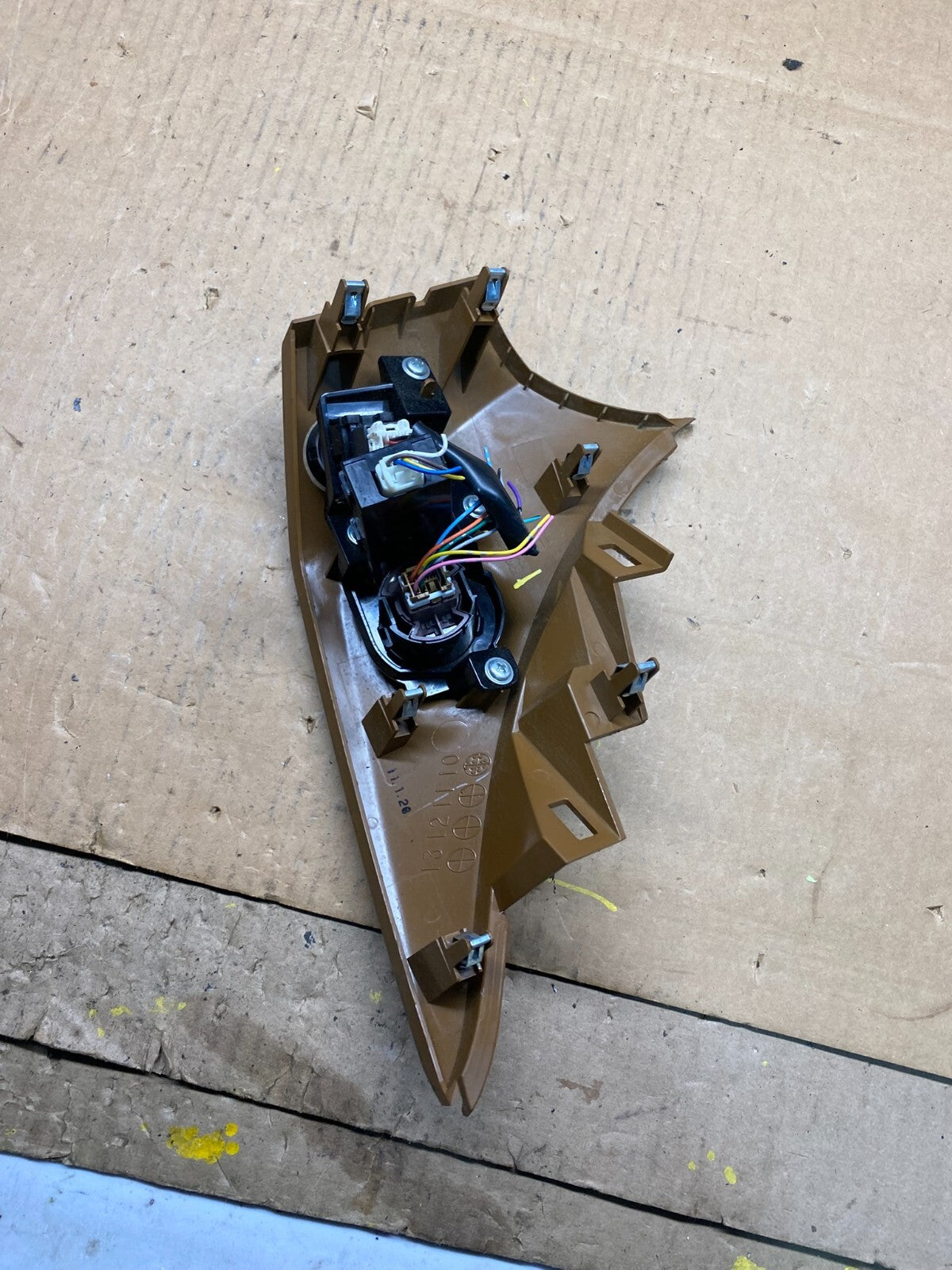 2011 to 2017 Nissan Quest Ignition Switch Bezel Woodgrain Hazard Switch N2931 DG4