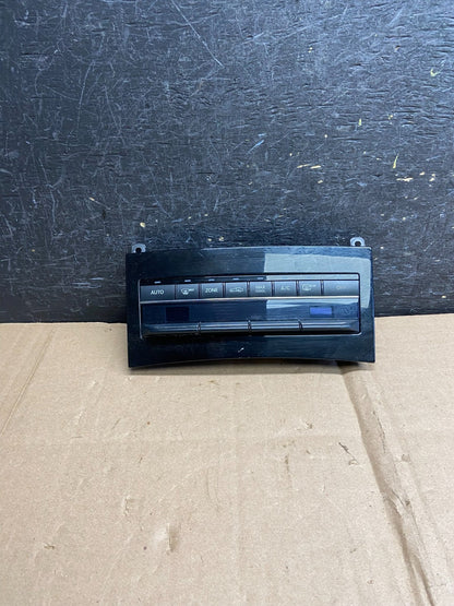 2010-2013 Mercedes W212 E350 E500 A/C Climate Control Panel AI6006 DG0