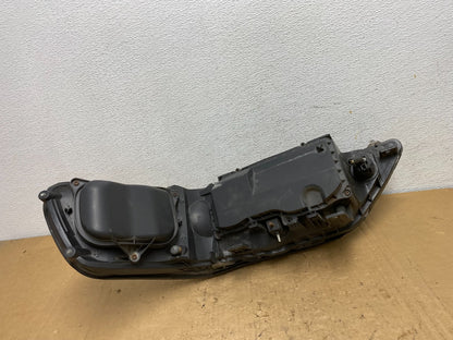 2005 to 2011 Lincoln Town Car Right Passenger Rh Side Headlight AD3766 DW5