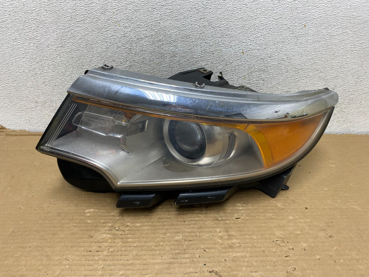 2011 to 2014 Ford Edge Front Left Driver Side Headlight Halogen AG9247 DW0