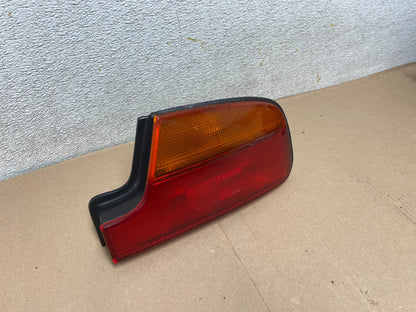 1990 - 1993 Infiniti Q45 Right Passenger RH Side Tail Light OEM Q3976 DW2