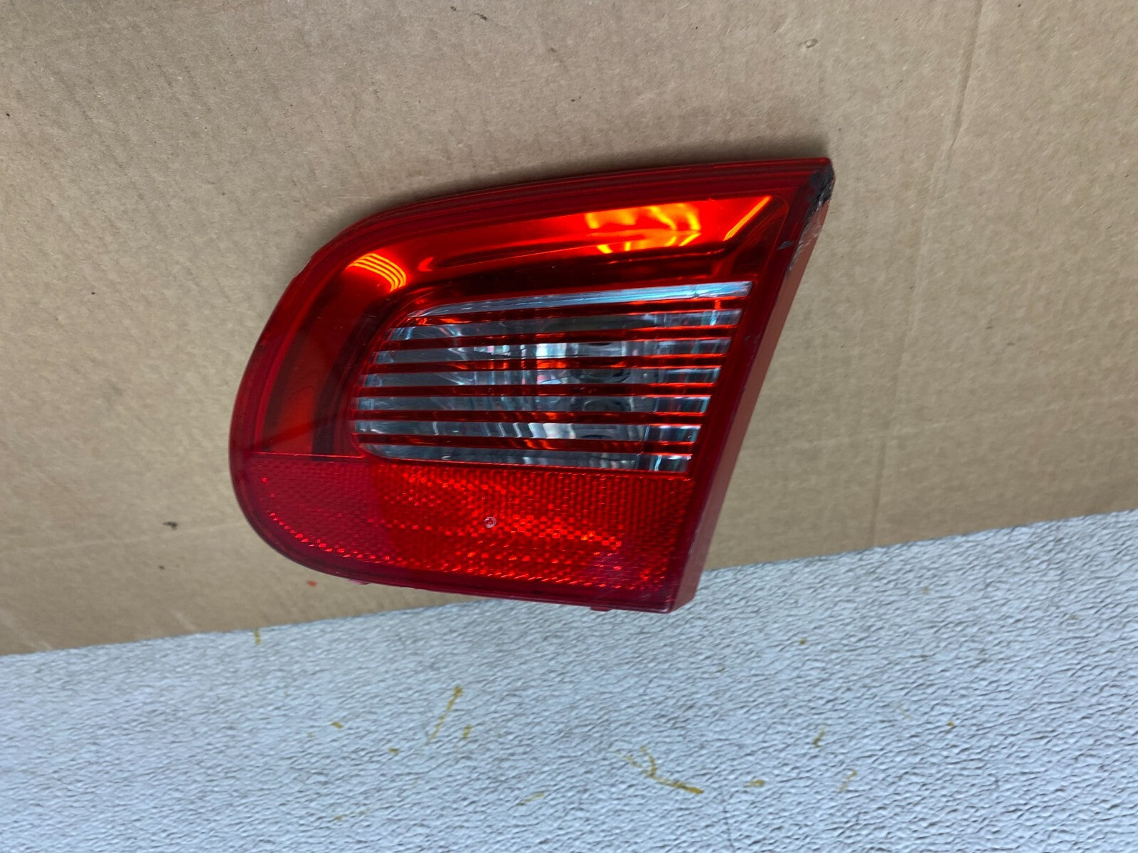 2007 2008 2009 2011 Volkswagen Eos Right Passenger Rh Tail Light inner OEM O66880