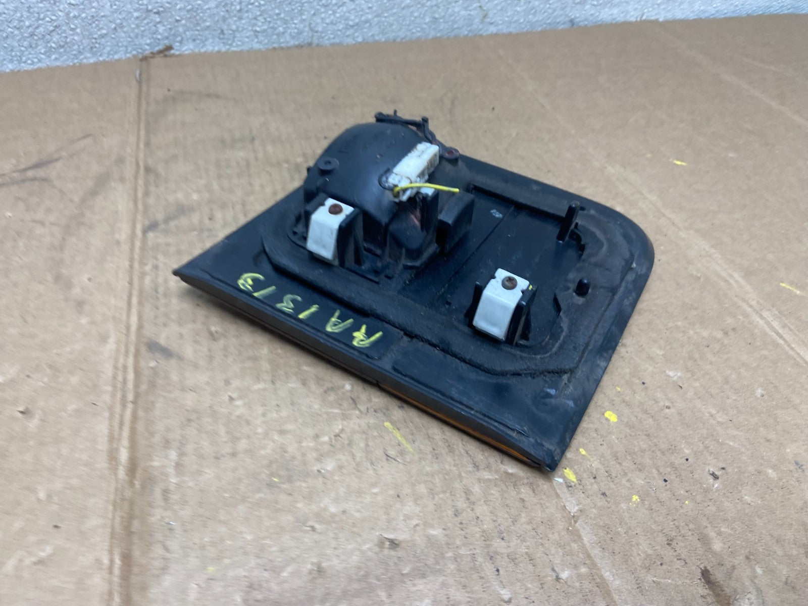 1996 to 1998 Mazda Mpv Left Driver LH Side Inner Tail Light Oem AA1313 DW3