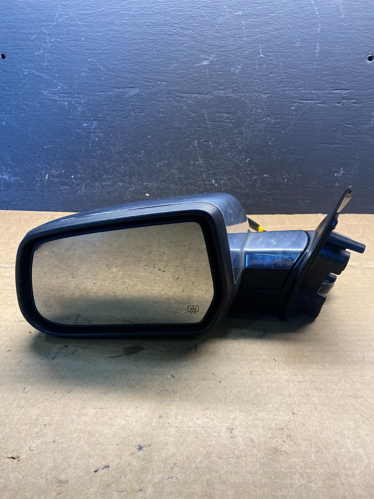2010 to 2014 Chevrolet Equinox Left Driver Heated View Door Mirror ad3397 DG7