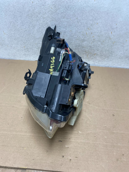 2010-2012 Infiniti G37 Right Passenger Side Xenon HID Headlight AH9366 DW7