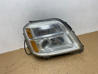 2010 to 2015 GMC Terrain Halogen Passenger Right Rh Side Headlight AG1117 DW0