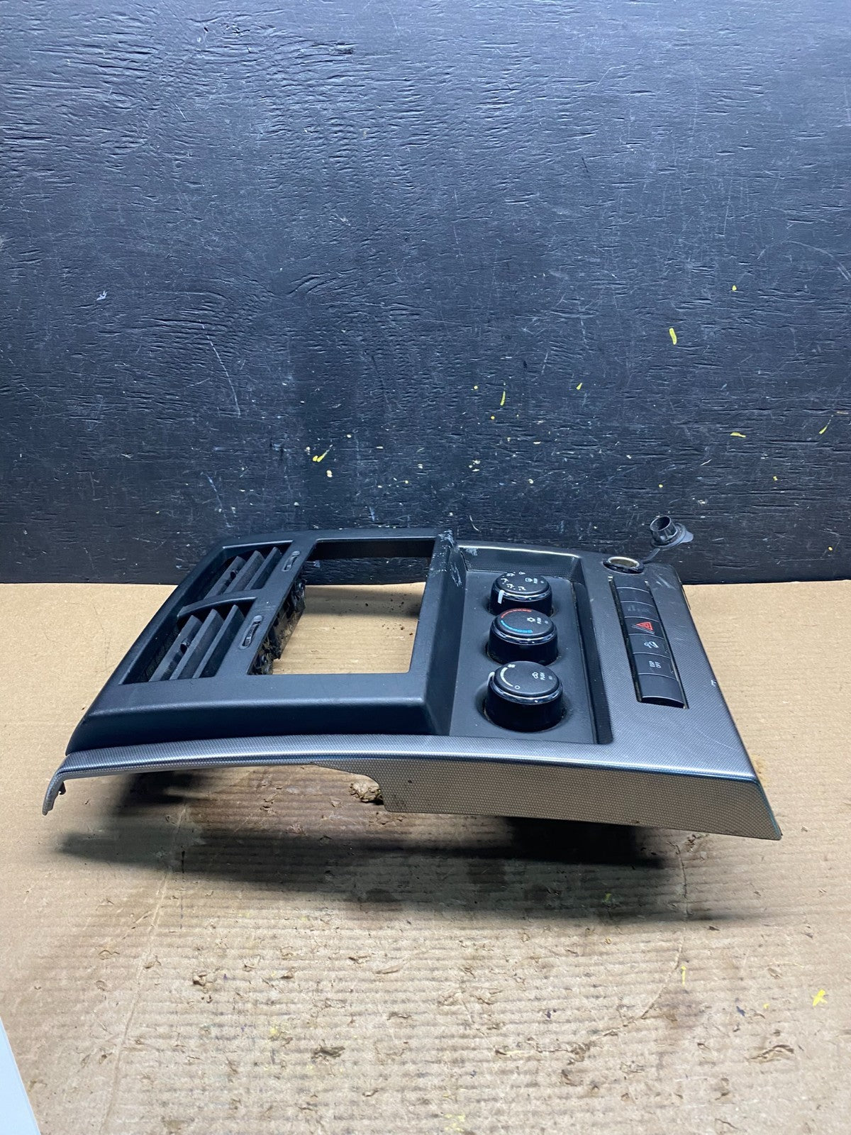 2008 to 2012 Jeep Liberty Dash Climate Temperature Control Radio Bezel r2446 DG3