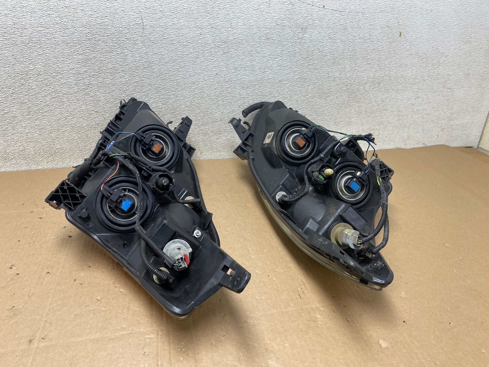 Sedan 2010 2011 2012 Nissan Altima Headlights Halogen Left+Right Side T8180 DW12