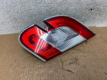 2010 2011 2012 Ford Taurus Right Passenger Side Tail Light Inner AI6550 LK0