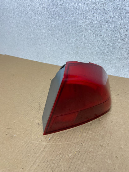 2001 2002 Honda Civic Sedan Right Passenger Rh Side Tail Light OEM AC1133 DW2