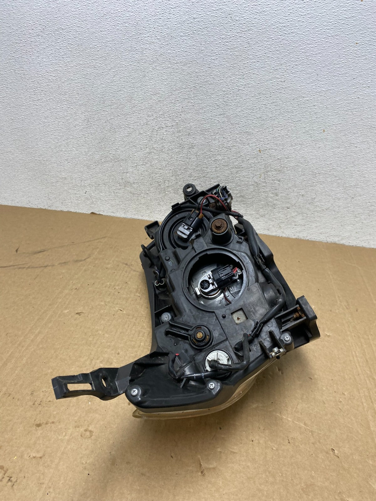 2009-2013 Subaru Forester Left Driver LH Halogen Headlight AG0485 DW9
