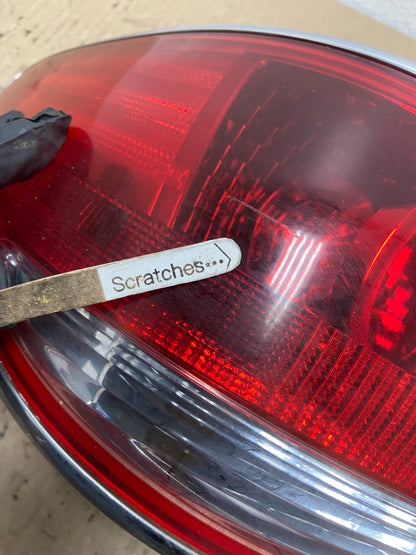 2005 - 2006 Lexus ES330 Left Driver LH Side Tail Light AF7161 DW3
