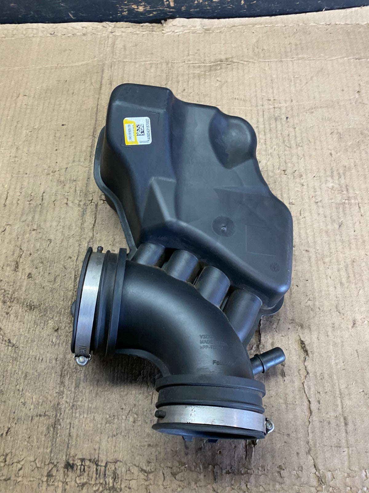 2020 to 2022 Ford Explorer OEM Air Right Intake Cleaner Inlet OEM p0886 DG6