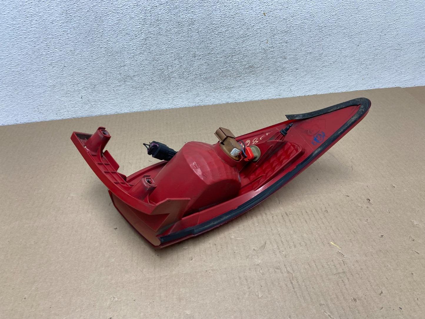 2009 2010 2011 2012 Chevrolet Traverse Right Passenger Tail Light AG5864 DW4