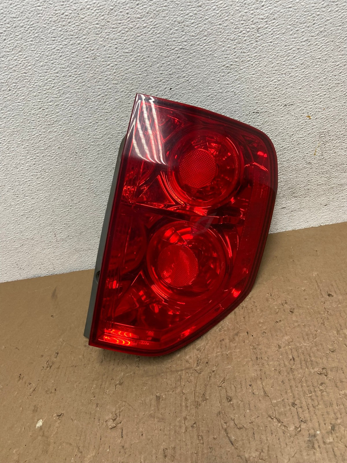 2003 2004 2005 Honda Pilot Right Passenger RH Side Tail Light AD8777 LK0