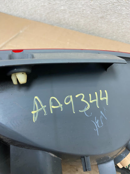 2003 2004 2005 Nissan Murano Left Driver Lh Side Tail Light Oem AA9344 LK7
