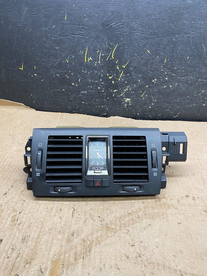 2006 to 2011 Cadillac DTS Dash Center Air Vent Heater Bezel OEM z1885 DG0