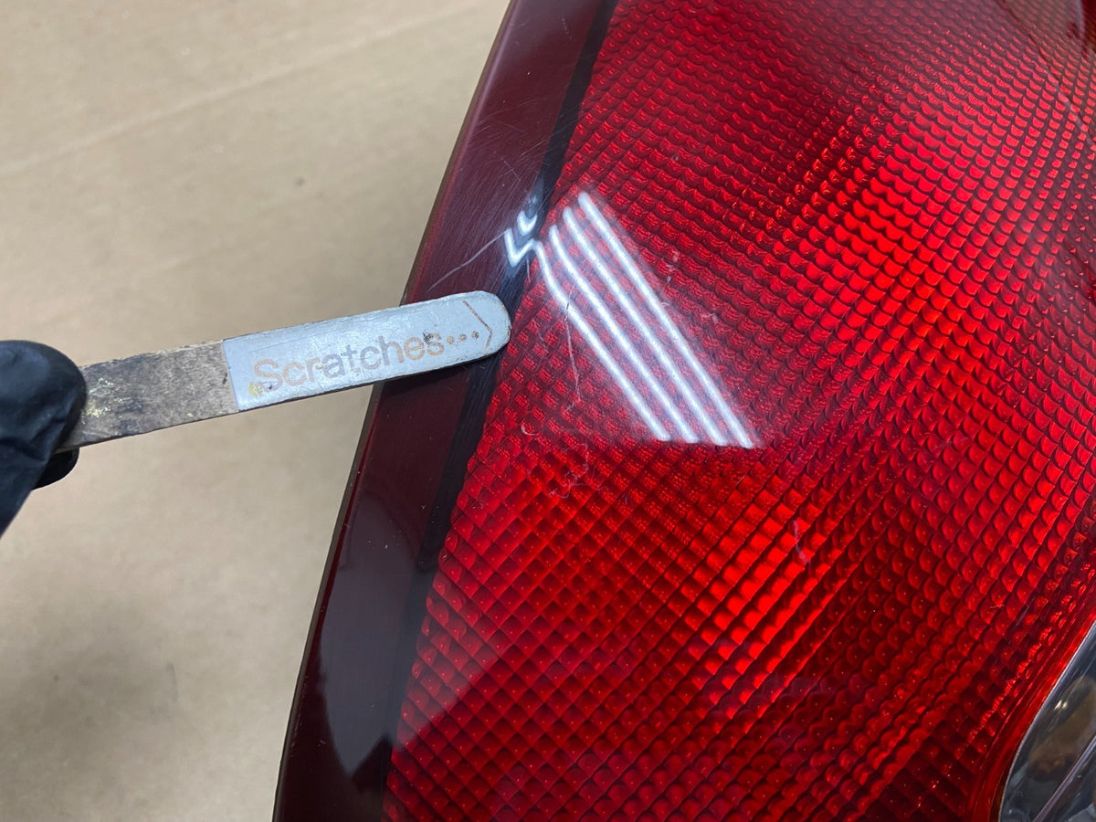 2000 2001 2002 2003 Nissan Sentra Left Driver Side Tail Light AH3106 DW3