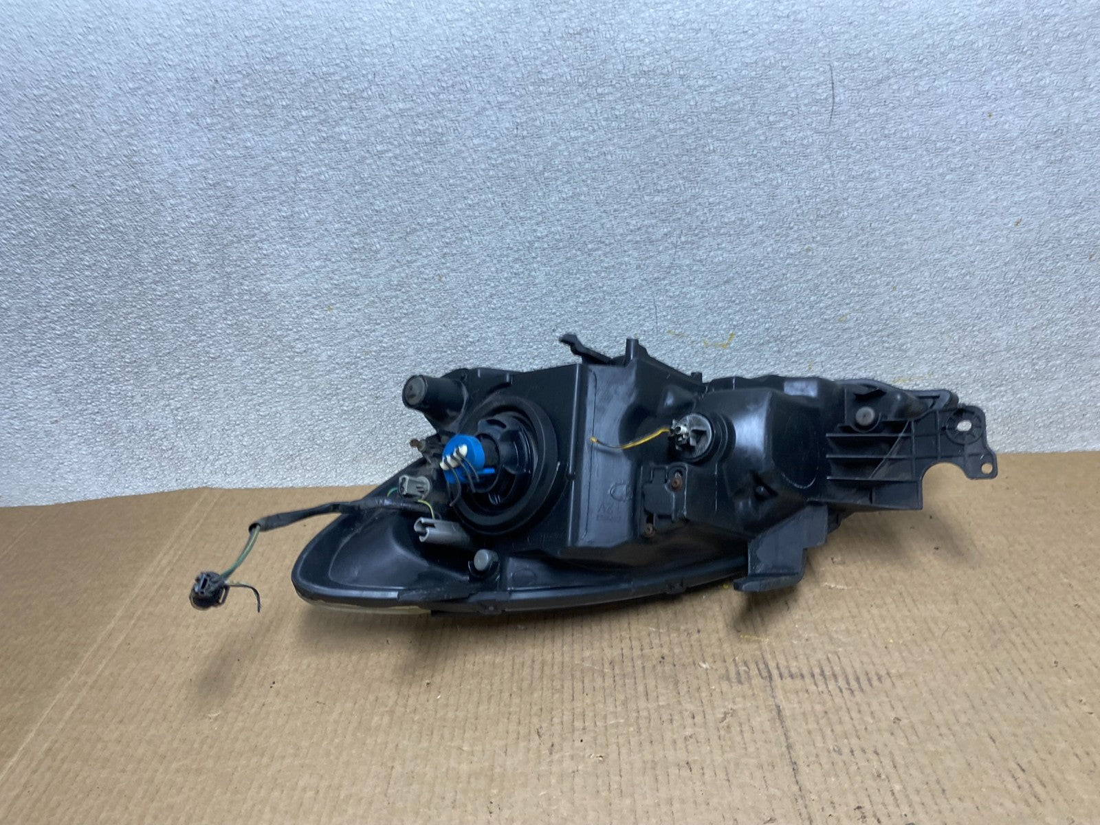 2004-2007 Mitsubishi Lancer Right Passenger Side Headlight Halogen Oem W3845 DG8