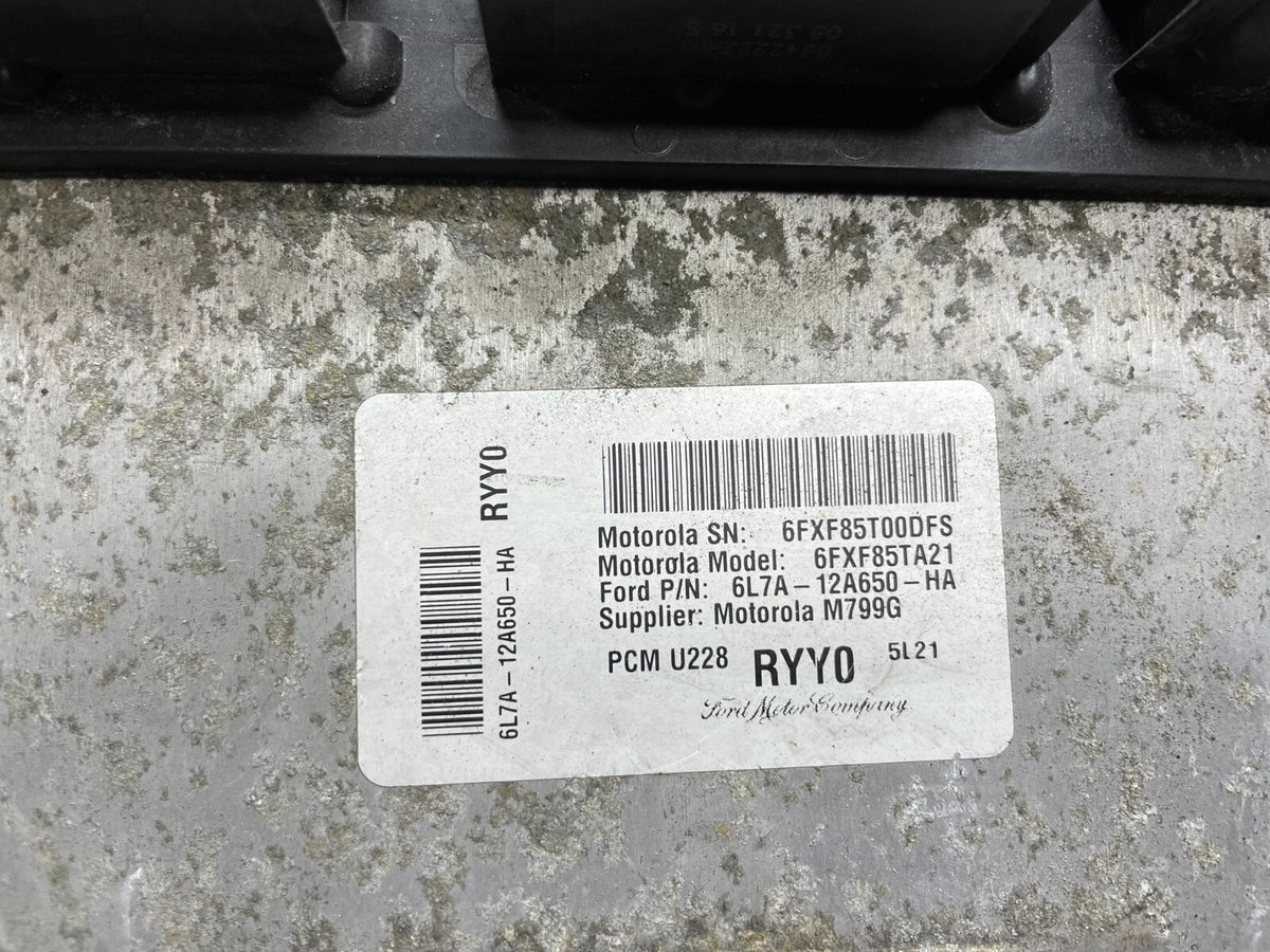 2006 Lincoln Navigator 5.4L Engine Control Unit ECU 6l7a-12a650-ha j5042 DG2