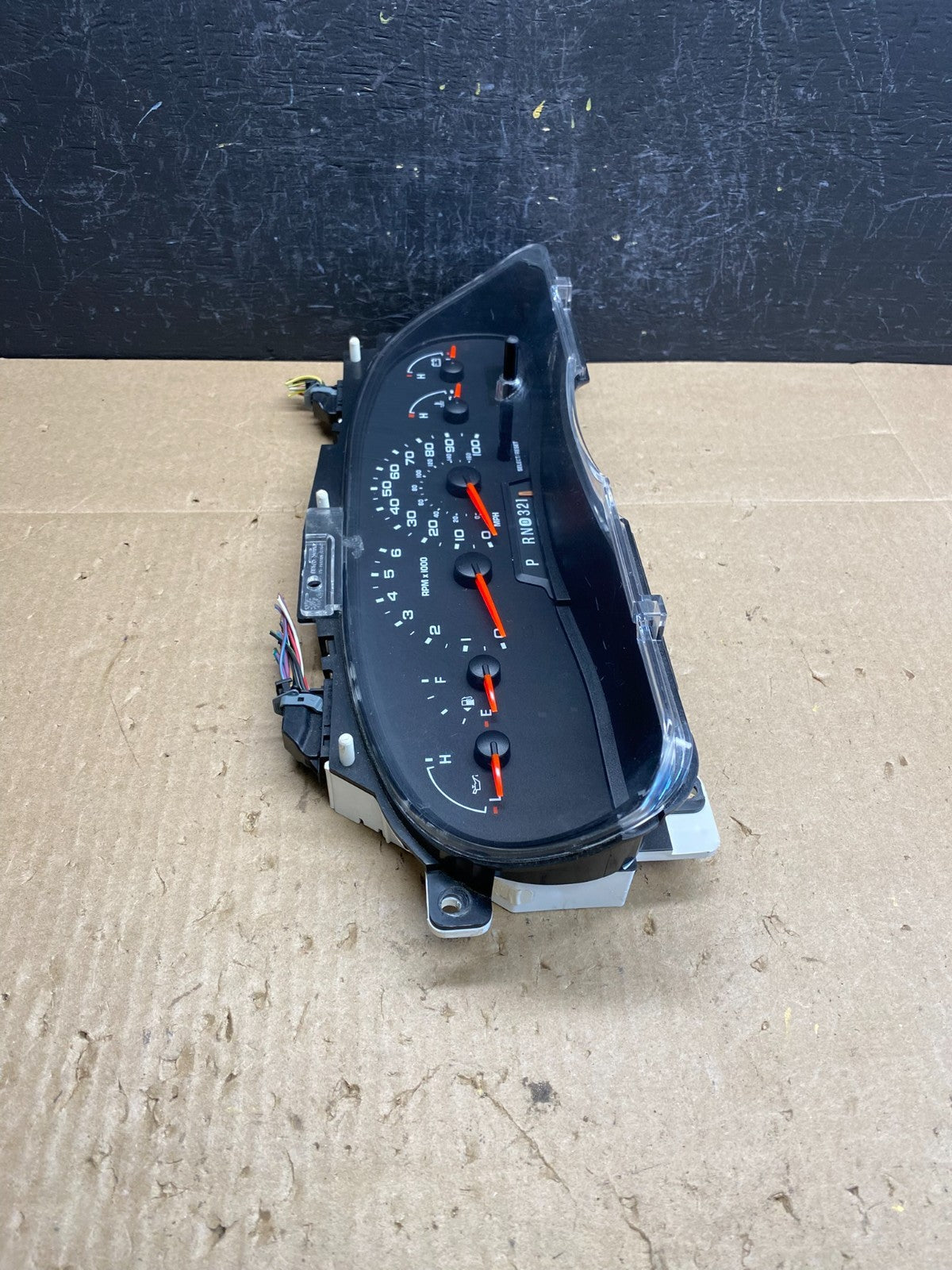 2006 Ford E350 Gauge Speedometer Cluster AC6684 DG1