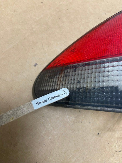 1994 to 1998 Saab 900 & Turbo Left Driver LH Side Tail Light AE3024 LK3