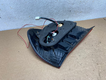 2002 2003 2004 Toyota Camry Left Driver LH Side Tail Light AI3675 LK4