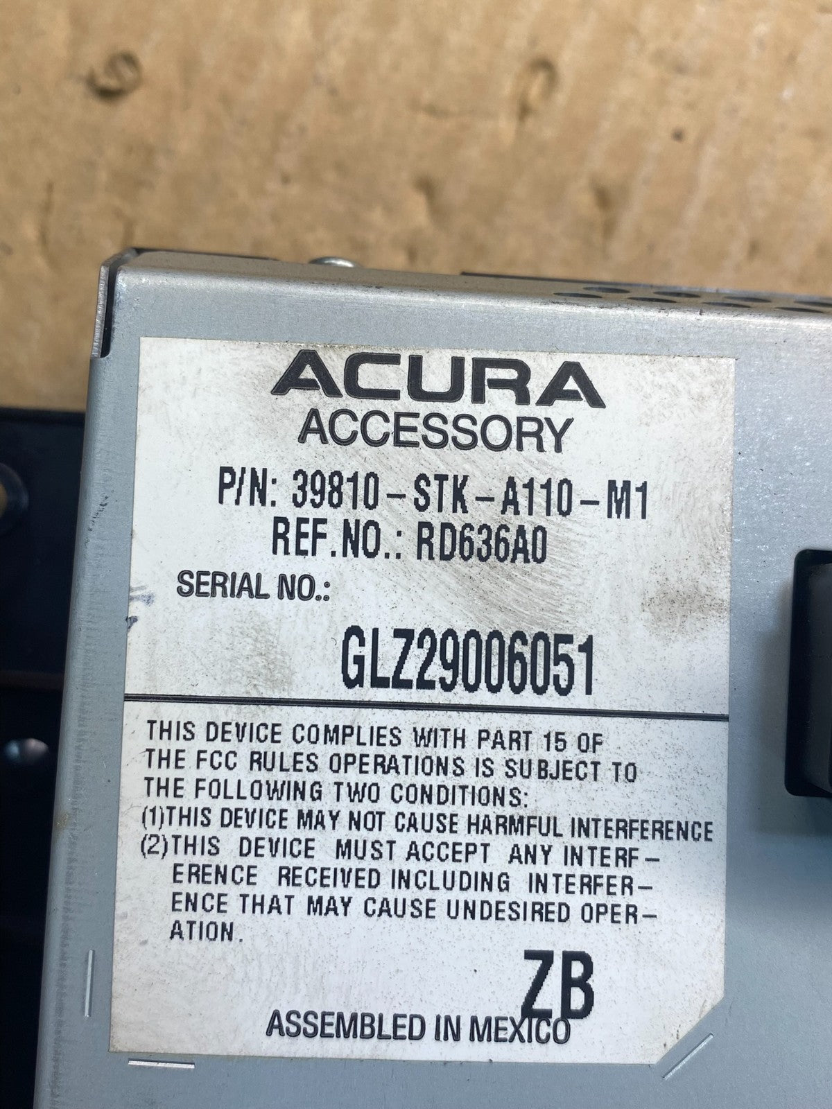 2007 to 2009 Acura RDX Radio Audio Navigation Display Screen AD1587 DG3
