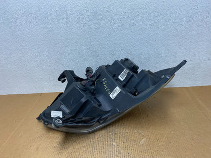 2008-2012 Buick Enclave Left Driver Headlight Xenon Hid One Ballast AE1483 DW6