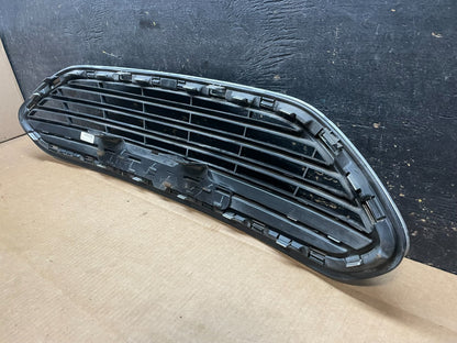 2014 to 2019 Ford Fiesta Front Upper Grille Grill aa9041 DG8