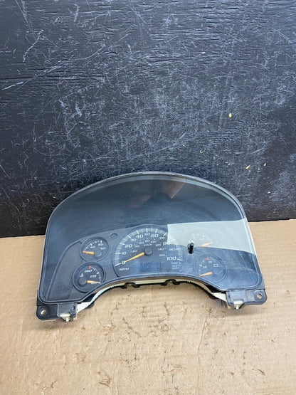 2004 to 2007 Chevrolet Express Speedometer Cluster Gauge af2390 DG0