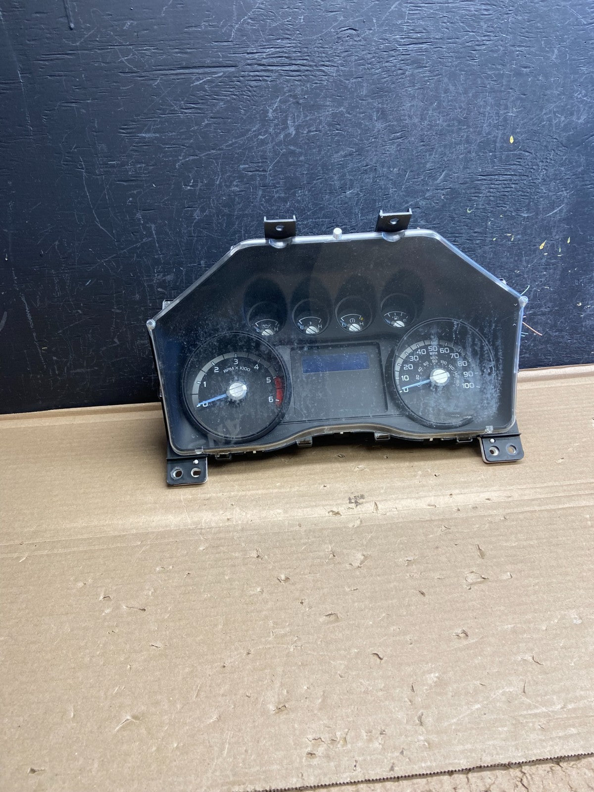 2015 to 2016 Ford SuperDuty F250 F350 F450 Speedometer Gauge Cluster ag0432 DG0