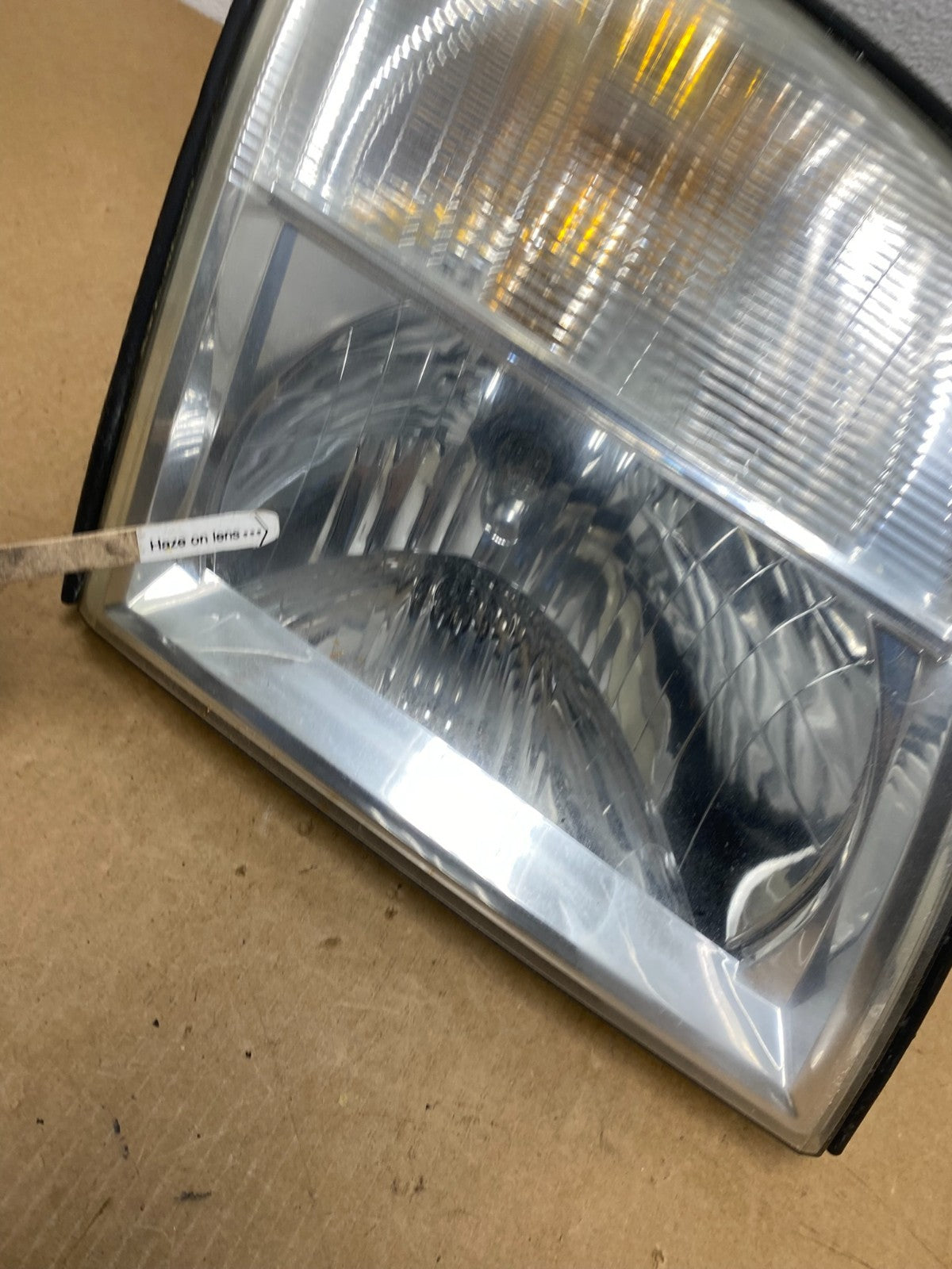 2006-2010 Mercury Mountaineer Right Passenger Rh Side Halogen Headlight AC17734
