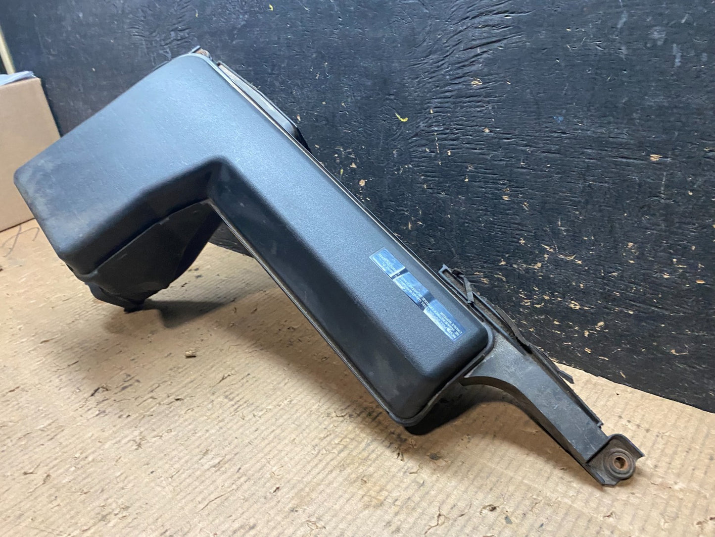 2013 to 2016 Nissan Pathfinder Upper Air Intake Duct Y6605 DG2