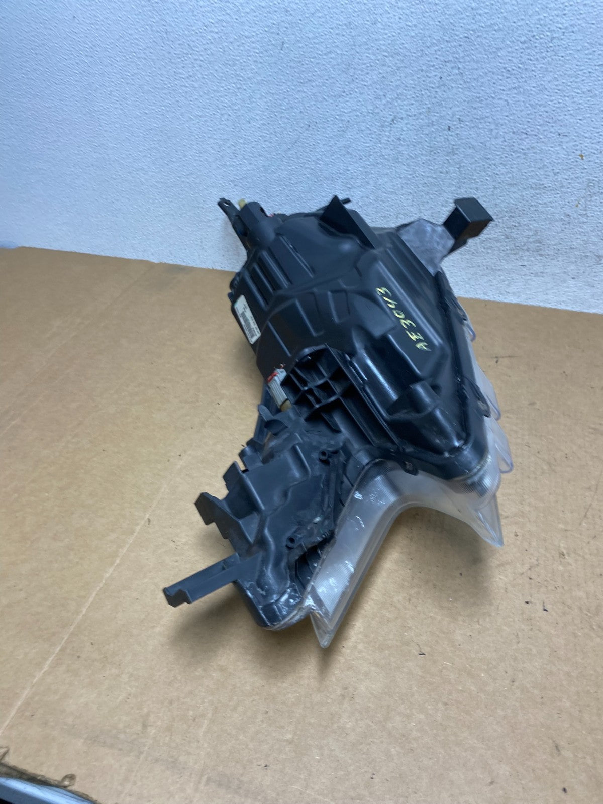 2014 2015 2016 Nissan Versa Note Right Passenger RH Side Headlight AE3043 DW9