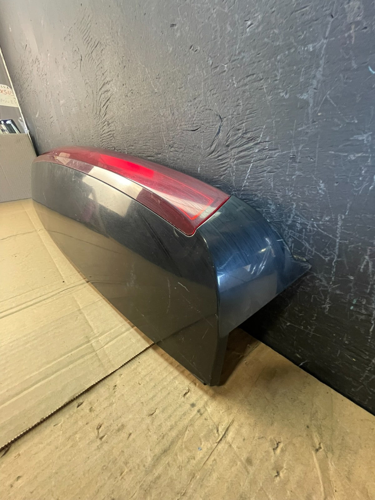 2007 - 2014 Cadillac Escalade Rear Upper Spoiler 3rd Third Brake Light AC5273 DG1