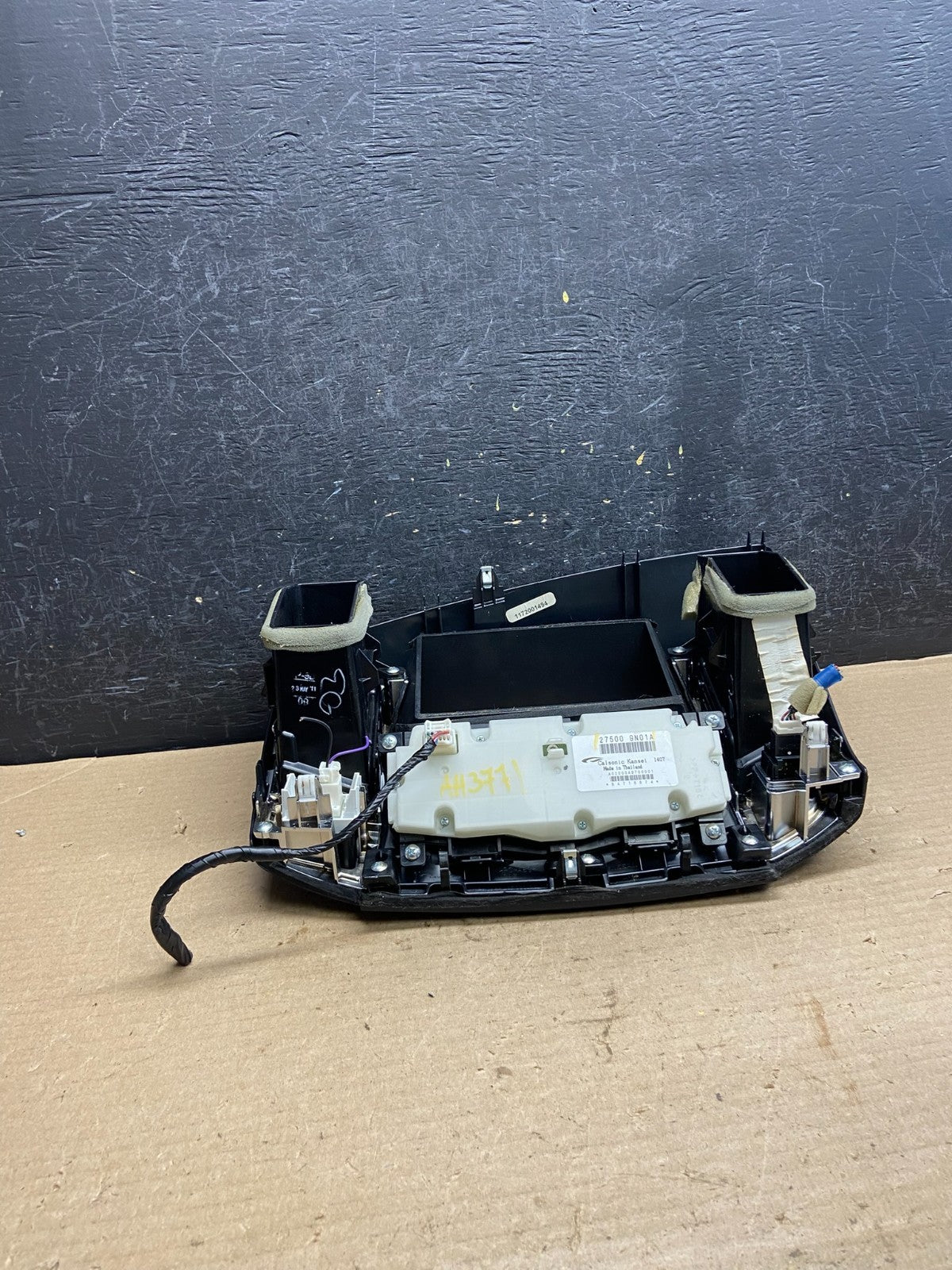 2009-2014 Nissan Maxima Center Console Climate Control Radio Bezel ah3771 DG6